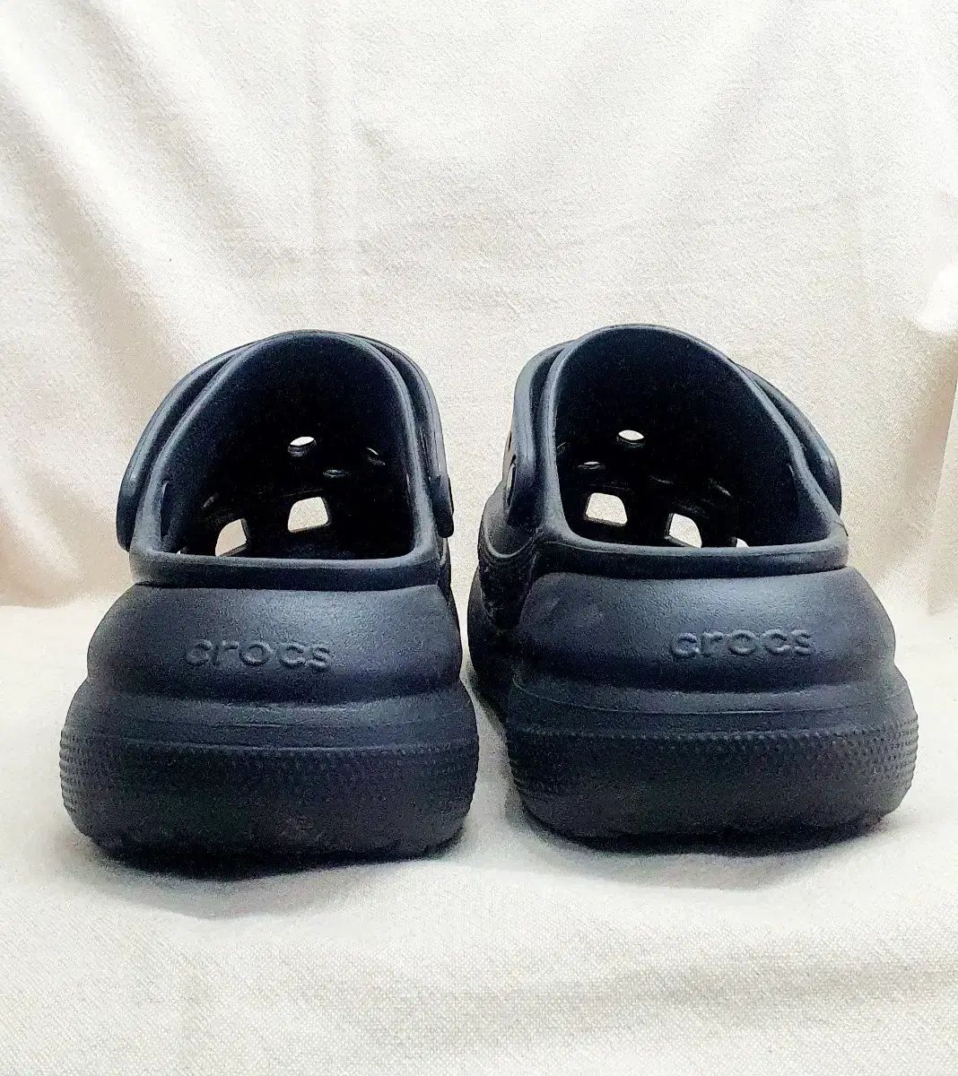 Crocs クラッシュ クロッグ ブラック M6 W8 (250mm) - メルカリ