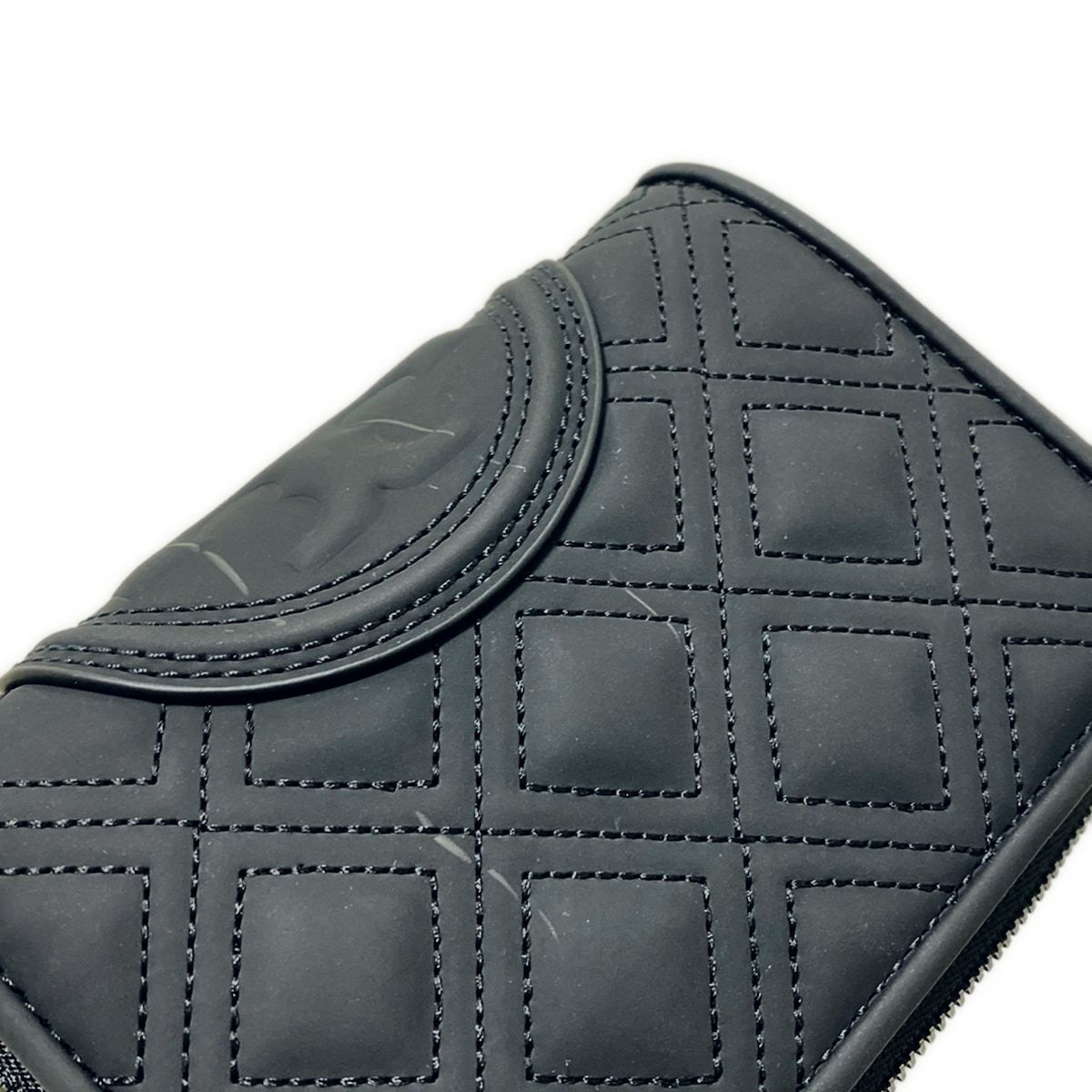 TORY BURCH(トリーバーチ) 2つ折り財布 - 黒 キルティング/エンボス