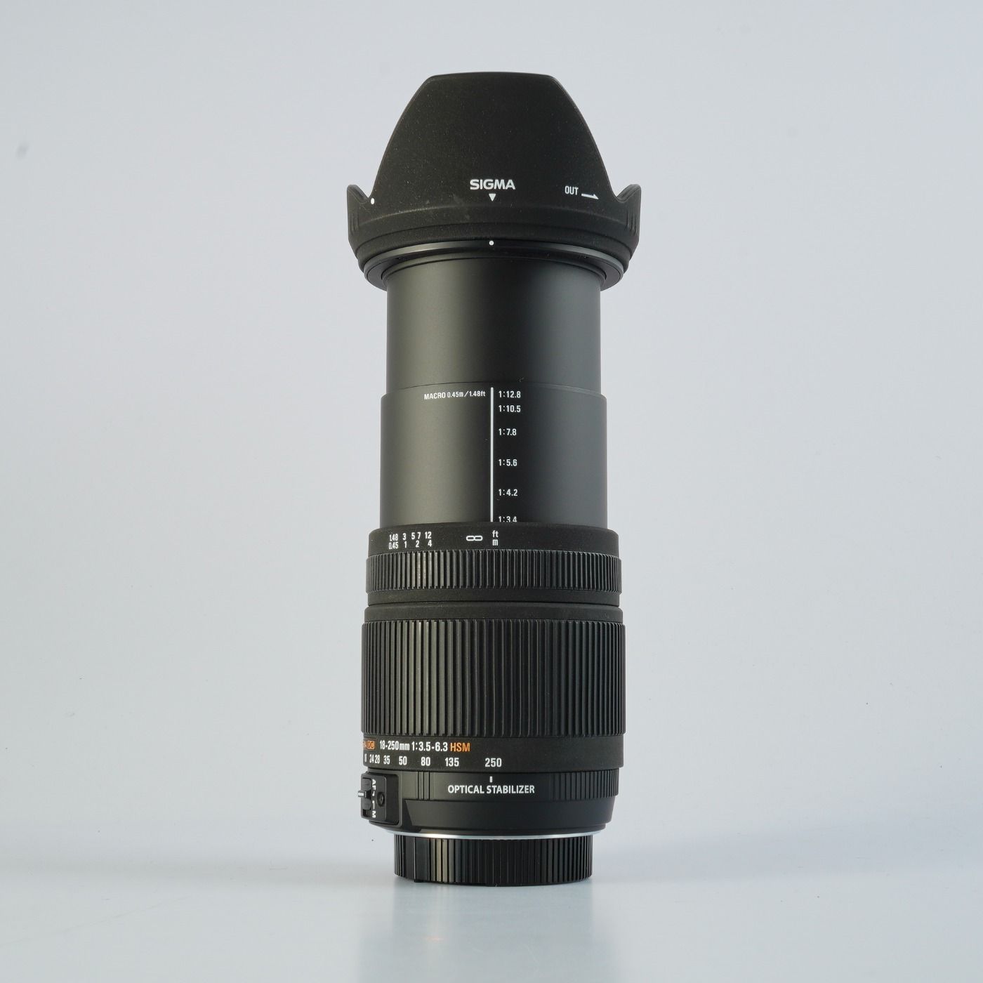 レンズ(ズーム) SIGMA DC 18-250mm 1:3.5-6.3 HSM Amazon.com : Sigma 18-250mm f/3.5-6.3 DC OS HSM IF Lens for Sony