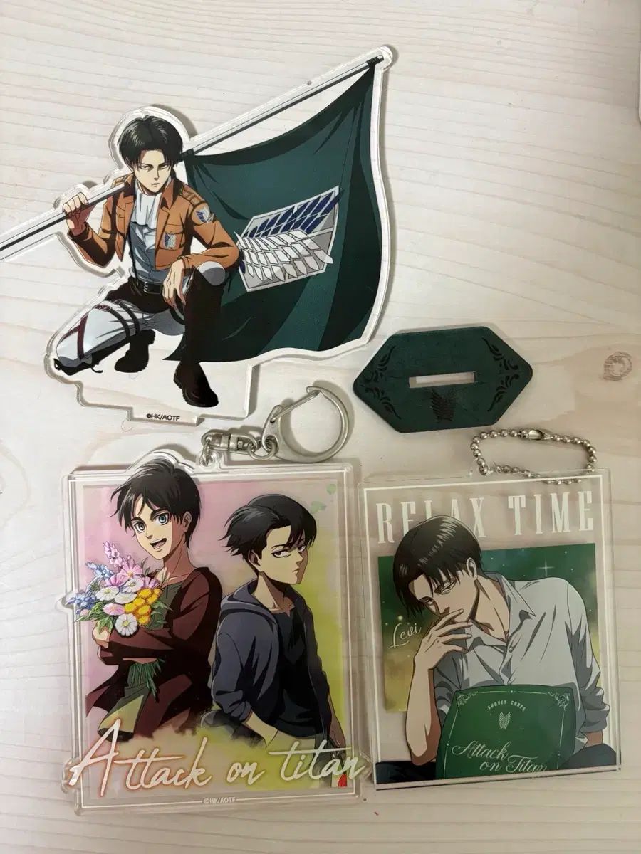 リヴァイ アクリルスタンド キーホルダー まとめ - メルカリ