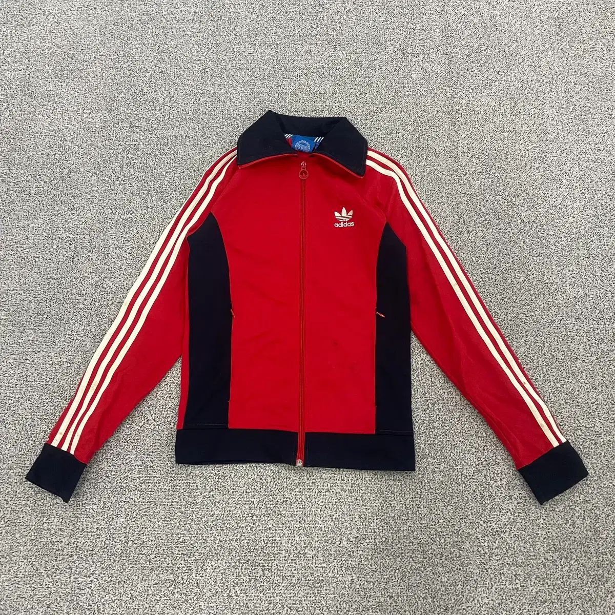 85 アディダス ヨーロッパ トラックジャージ ジャージ 0128S - メルカリ