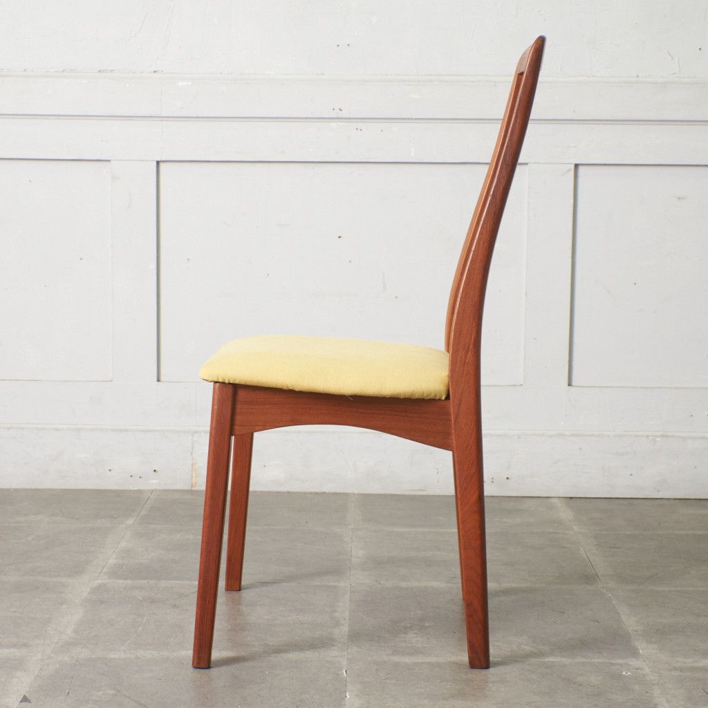 張替済 北欧 スタイル ダイニングチェア 無垢材 チーク スラットバック