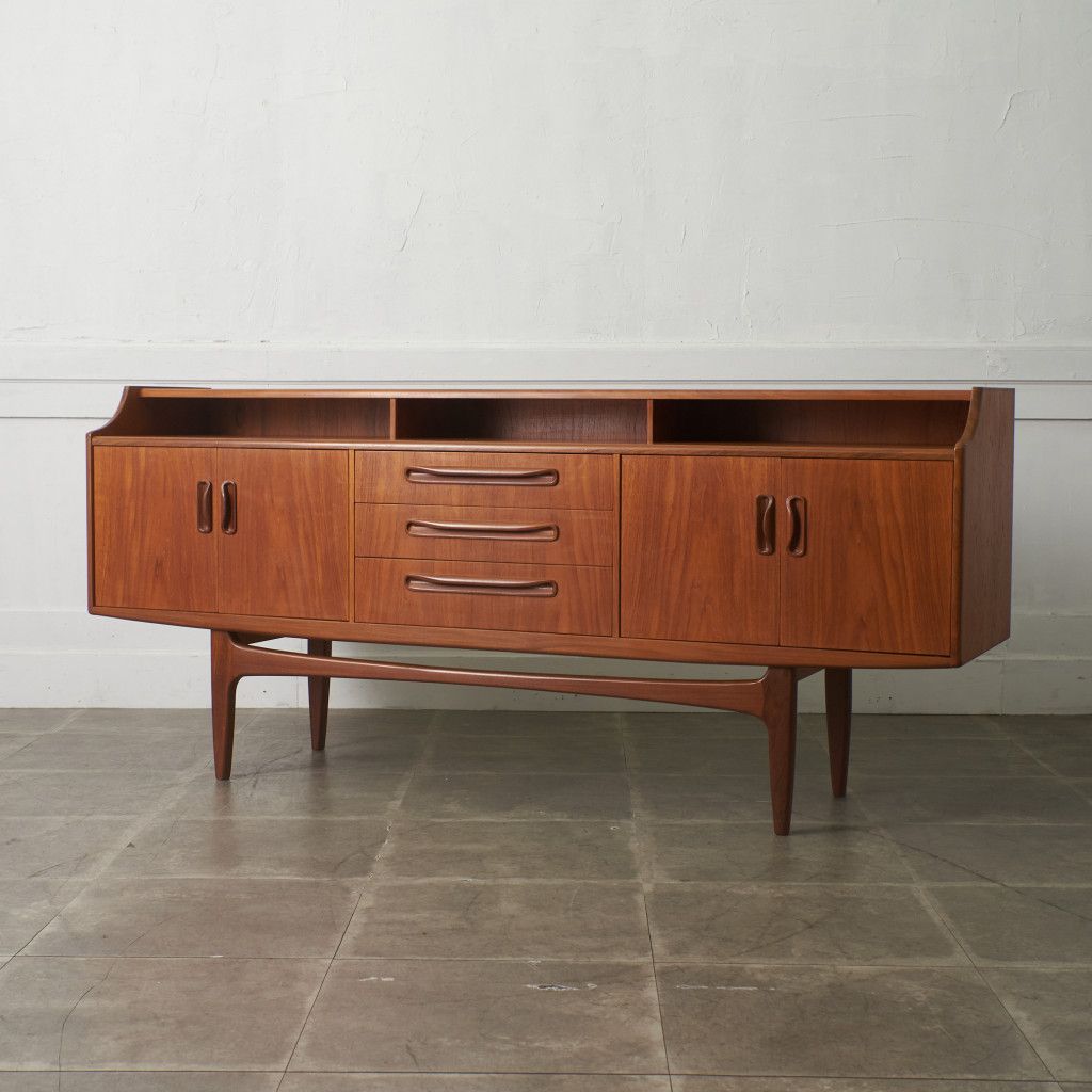 G-PLAN Fresco サイドボード チーク 英国 ヴィンテージ ジープラン G-PLAN Fresco サイドボード ヴィンテージ チーク 英国 ジープラン