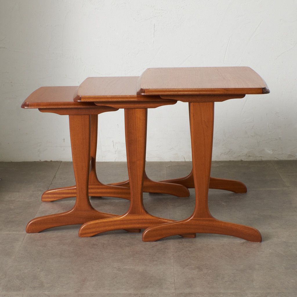 イギリス ヴィンテージ ネストテーブル チーク 北欧 スタイル サイド