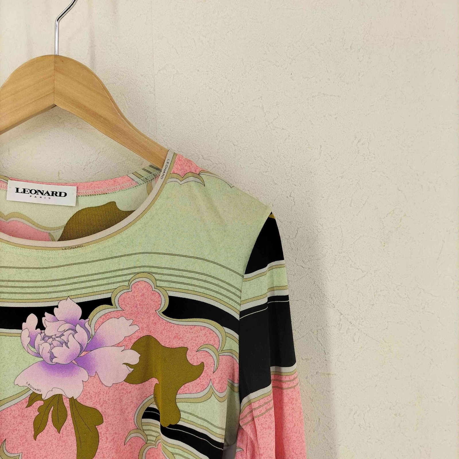 レオナール LEONARD シルク100 総柄 カットソー レディース FR：40