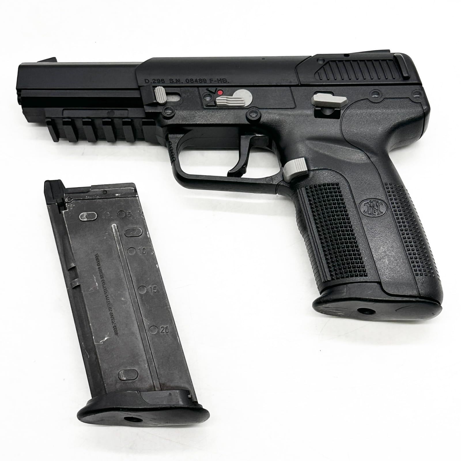 東京マルイ No.33 FN 5-7 18歳以上ガスブローバック ○181 - メルカリ