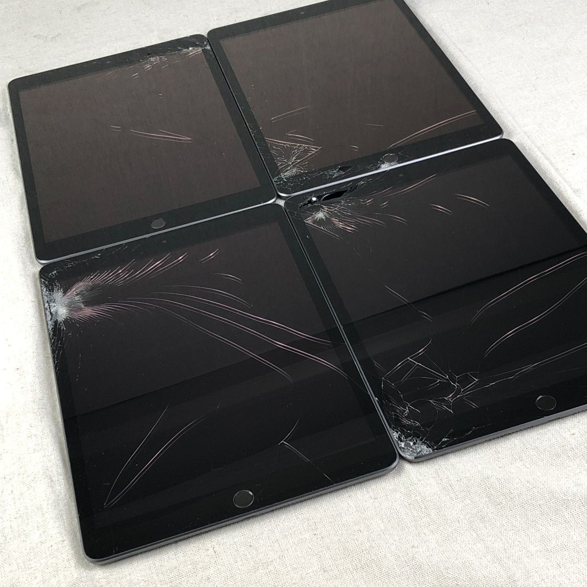 ◇ジャンク品・本体のみ◇【4点セット】Apple iPad 第9世代 Wi-Fi 64GB