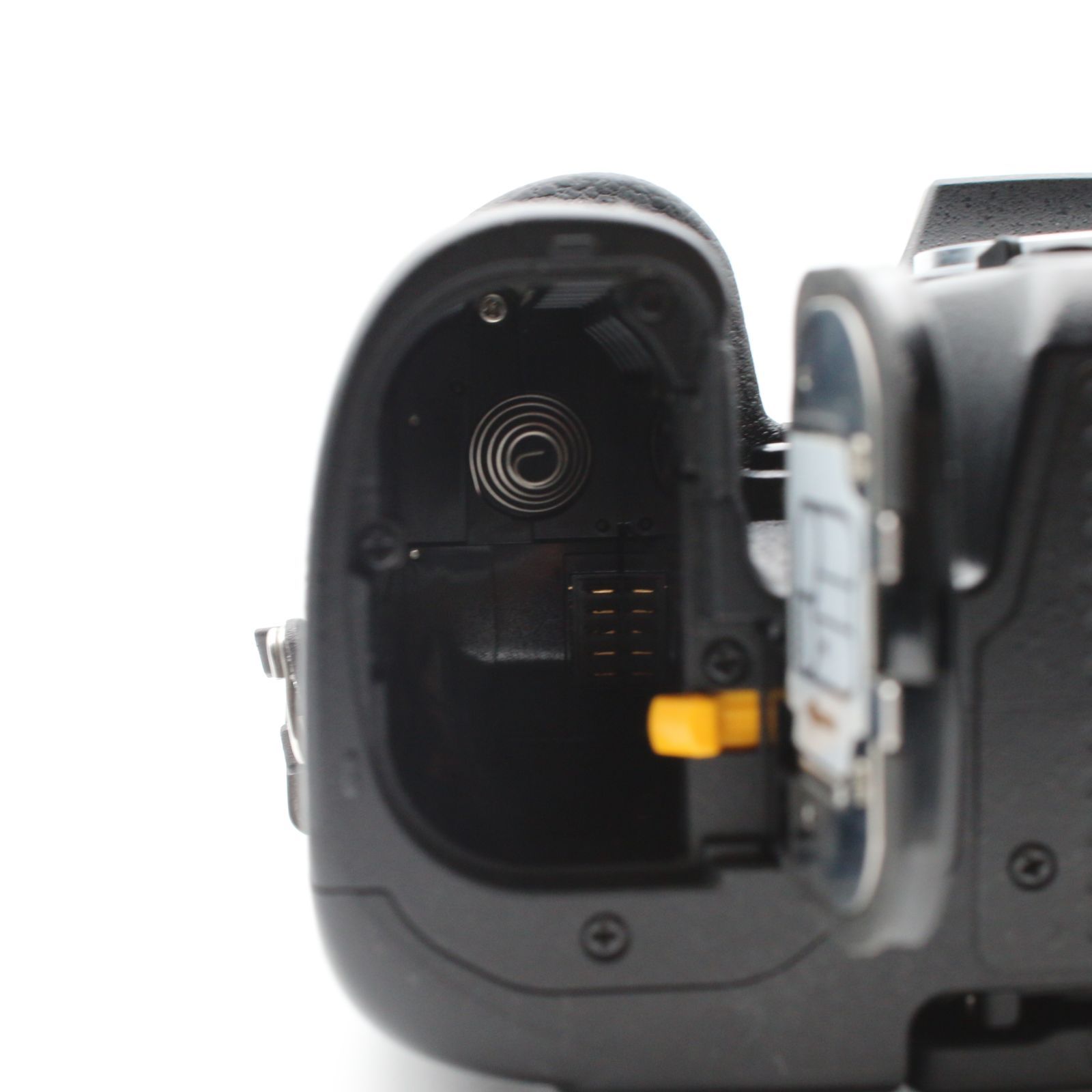 極上品】 Nikon D7500 18-140VR レンズキット AF-S DX NIKKOR 18-140mm