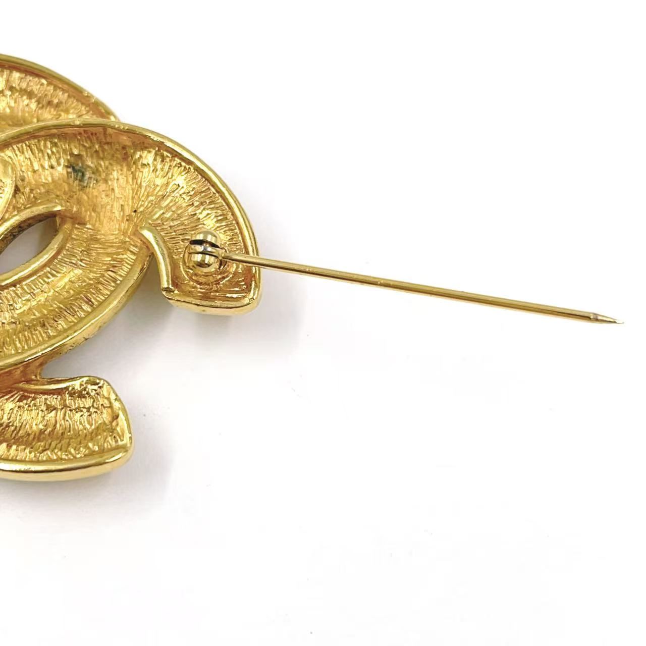 CHANEL ココマーク マトラッセ GP ゴールド ブローチ - メルカリ