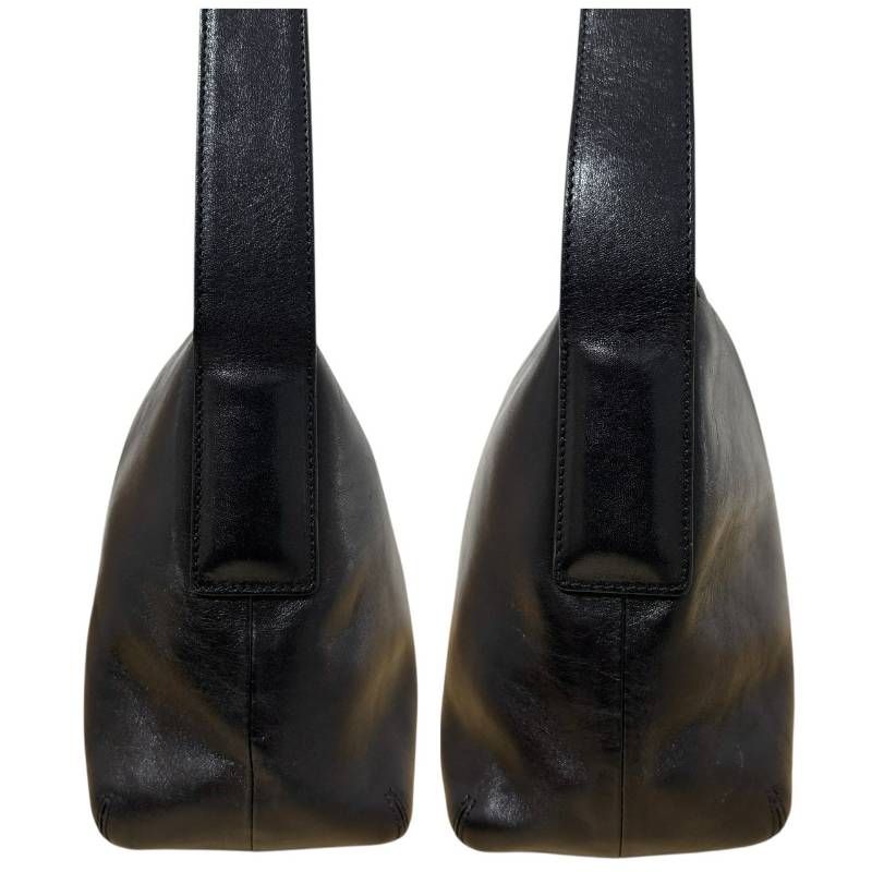 HIROFU ヒロフ☆ショルダーバッグ ワンショルダー 肩掛け 型押し ロゴ