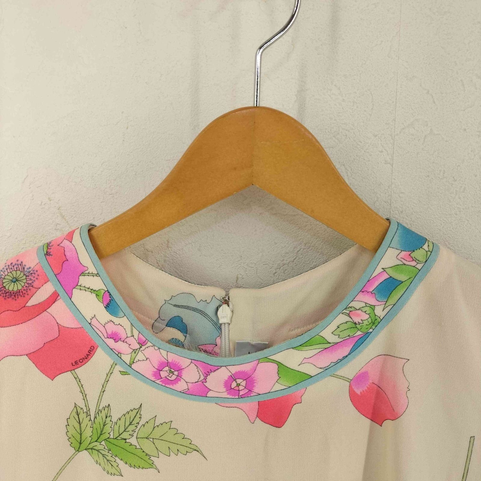 レオナール LEONARD シルク100 総柄 ブラウス レディース 40 - メルカリ