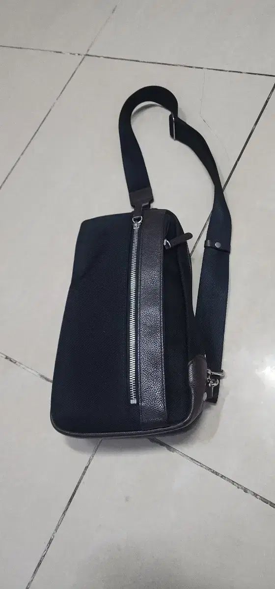 허스키 NEW YORK HUSKY スリングバック