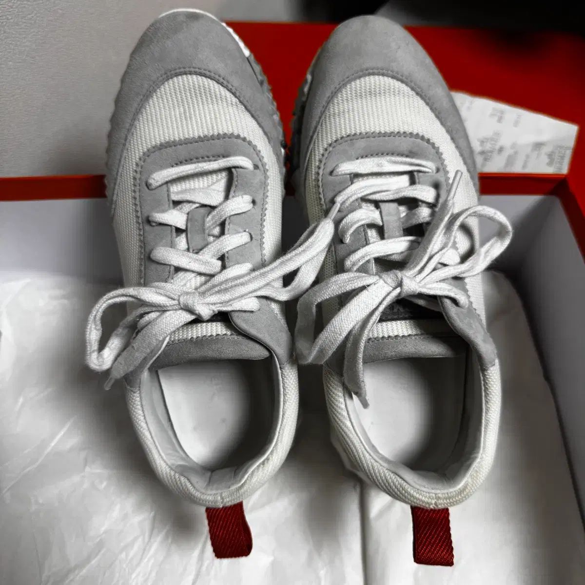 Hermes バウンシング ブラン スウェード スニーカー 39 - メルカリ