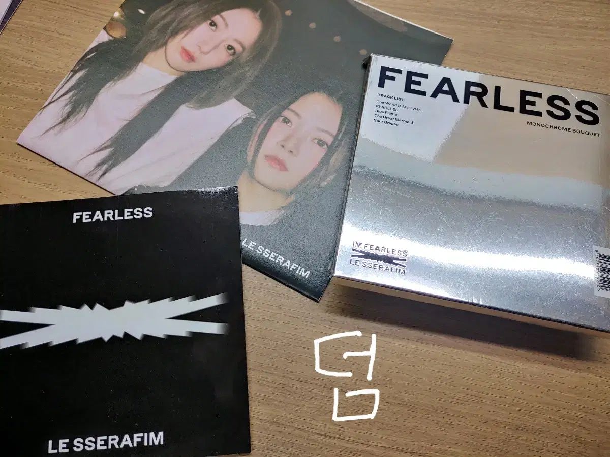 IZ*ONE ファンクラブキット 構成品 - メルカリ