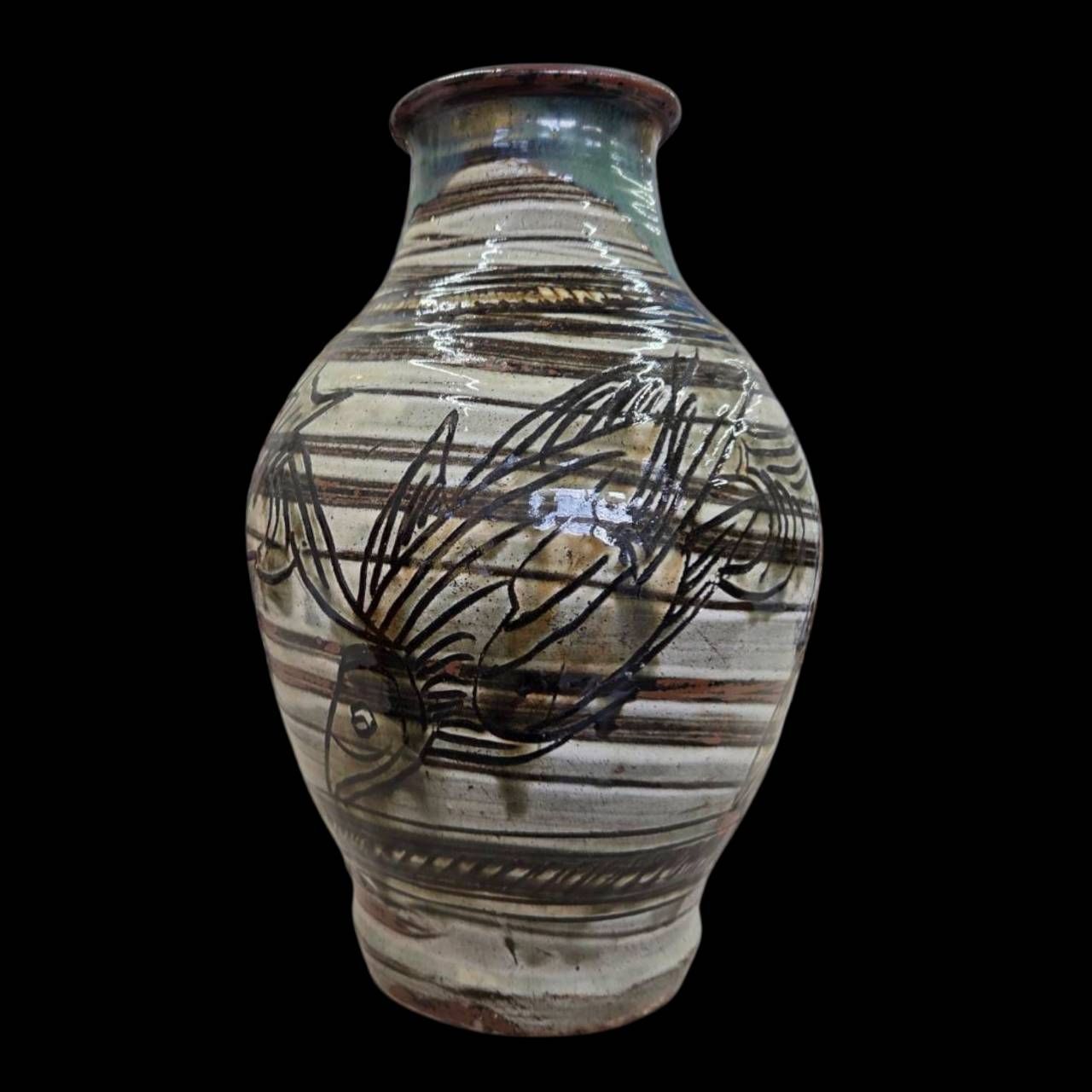 人間国宝 金城次郎 線彫魚海老文壺 壺屋焼 魚紋花瓶 琉球 やちむん