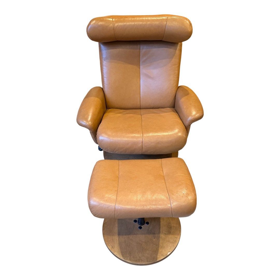 ニトリ NITORI 本革 リクライニングチェア オットマン付き 回転式