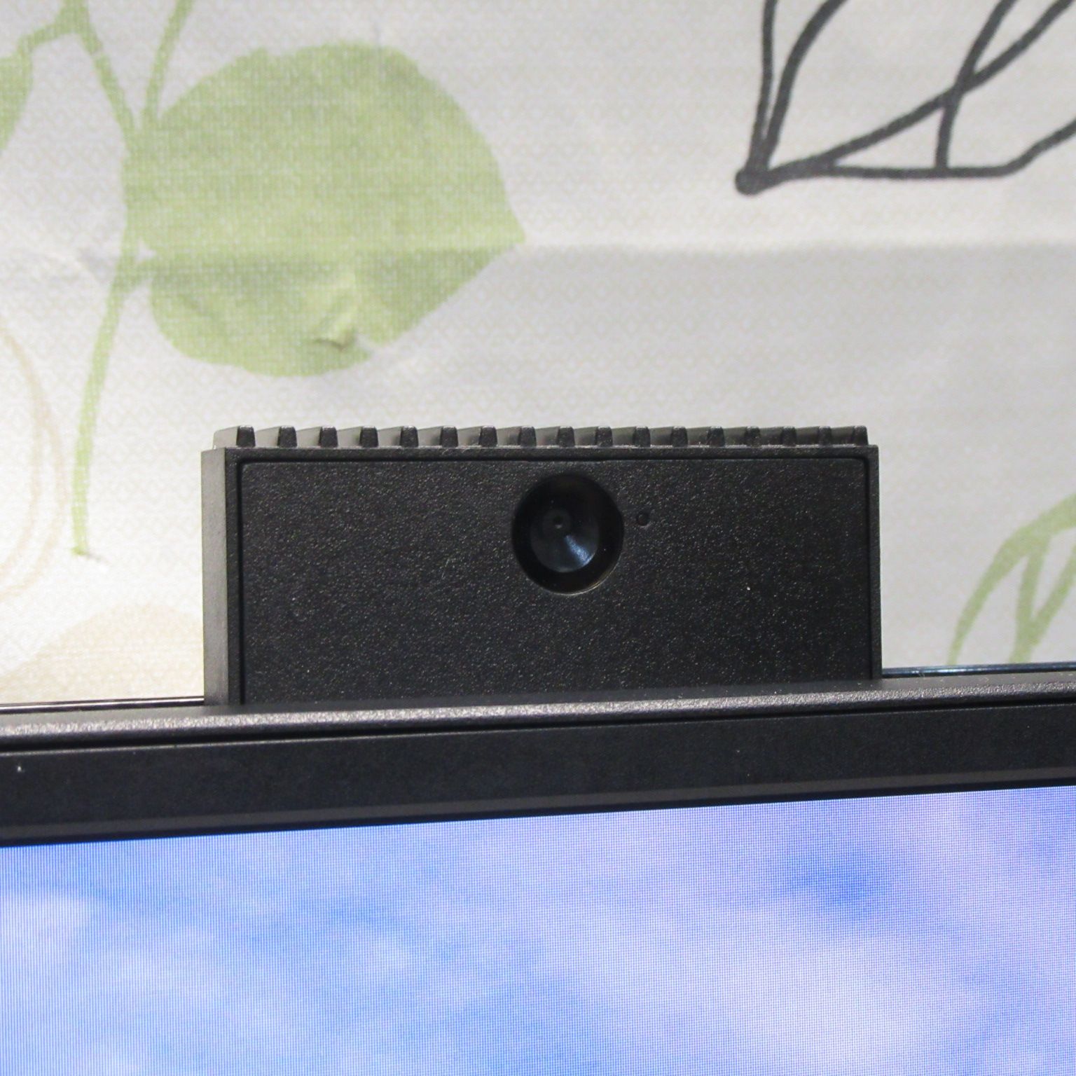 超特価！Win11公式対応CPU/メ8G/SSD/カメラ/フレームレス/HDMI - メルカリ