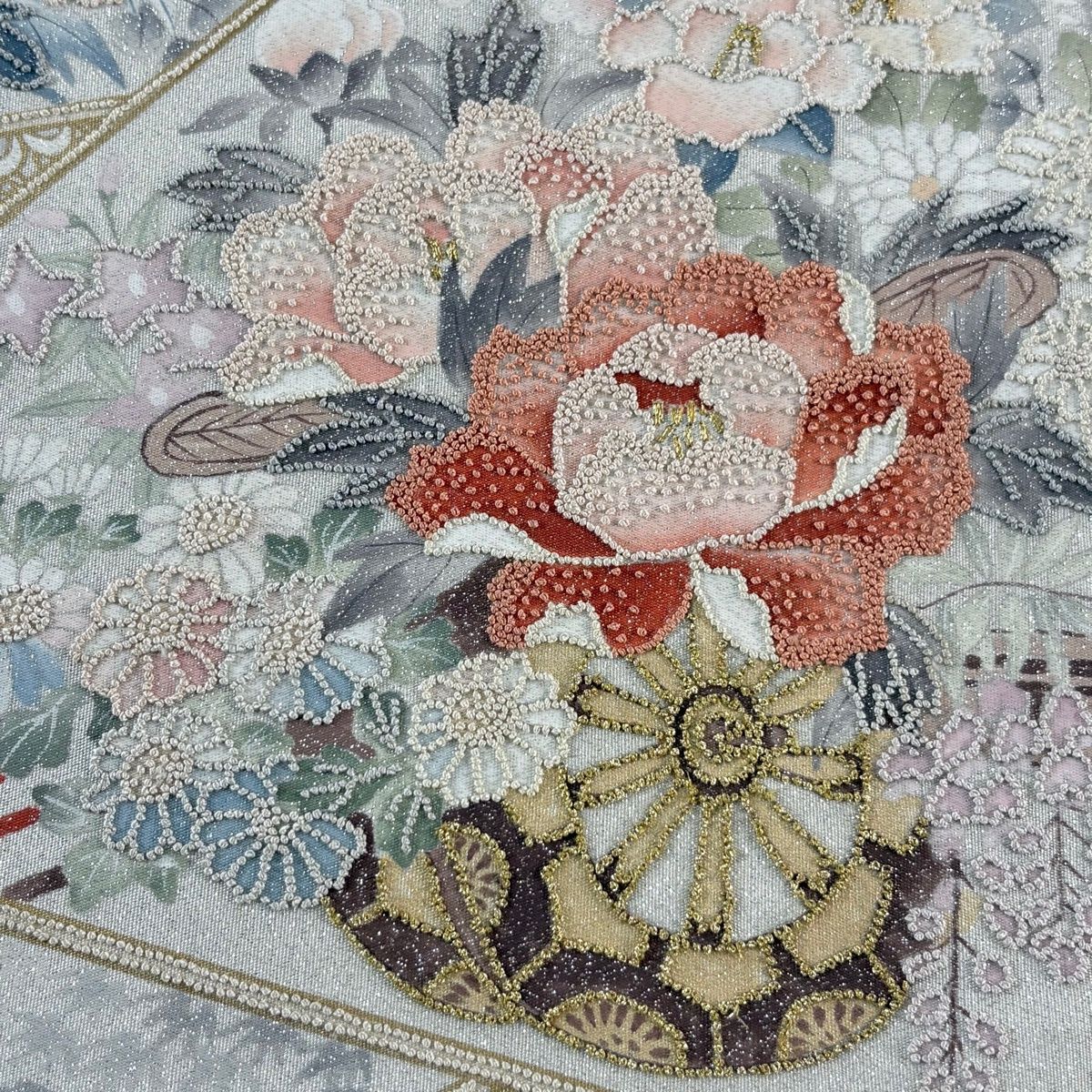 相良刺繍　花柄刺繍 袋帯 全通　淡いグレー地 相良刺繍 花柄刺繍 袋帯 全通 淡いグレー地