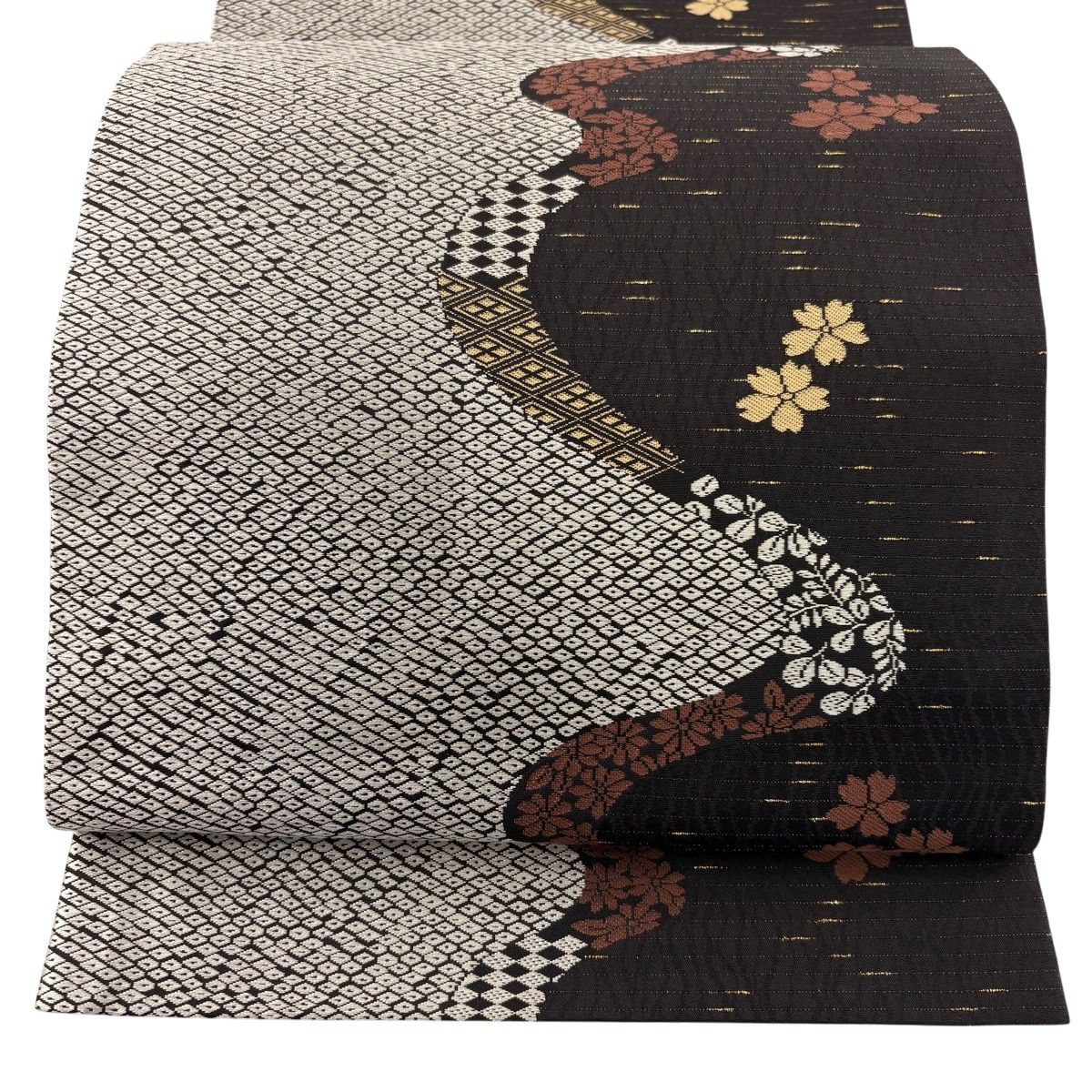 美品】 袋帯 秀品 桜 疋田柄 箔 黒 六通 正絹 【中古】 - メルカリ