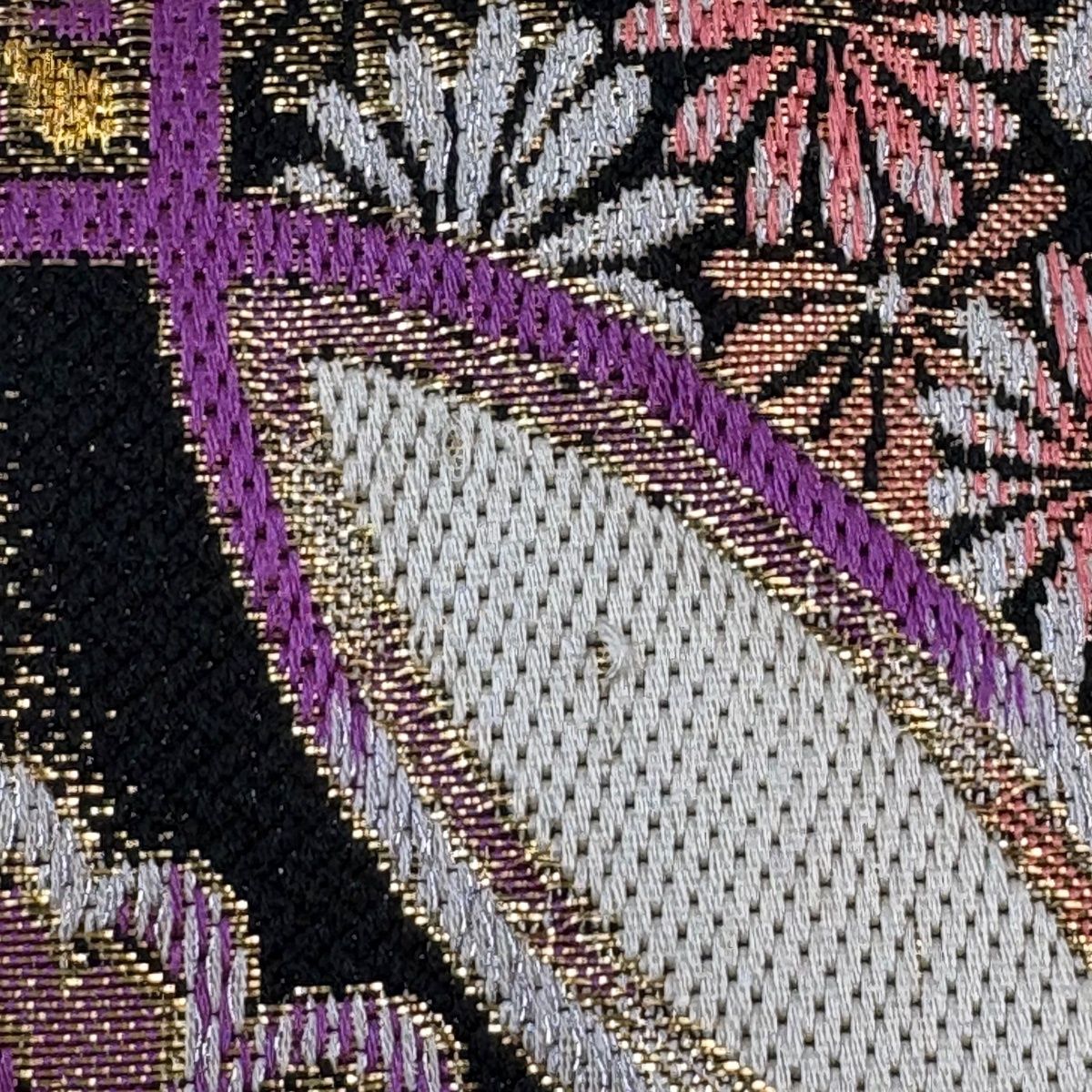 美品】 袋帯 秀品 振袖向き 七宝 華文 金銀糸 刺繍 黒 六通 正絹