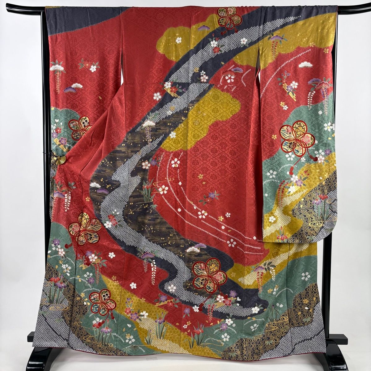 振袖 身丈164.5cm 裄丈66cm M 袷 草花 花筏 刺繍 金糸 茜色 正絹 秀品