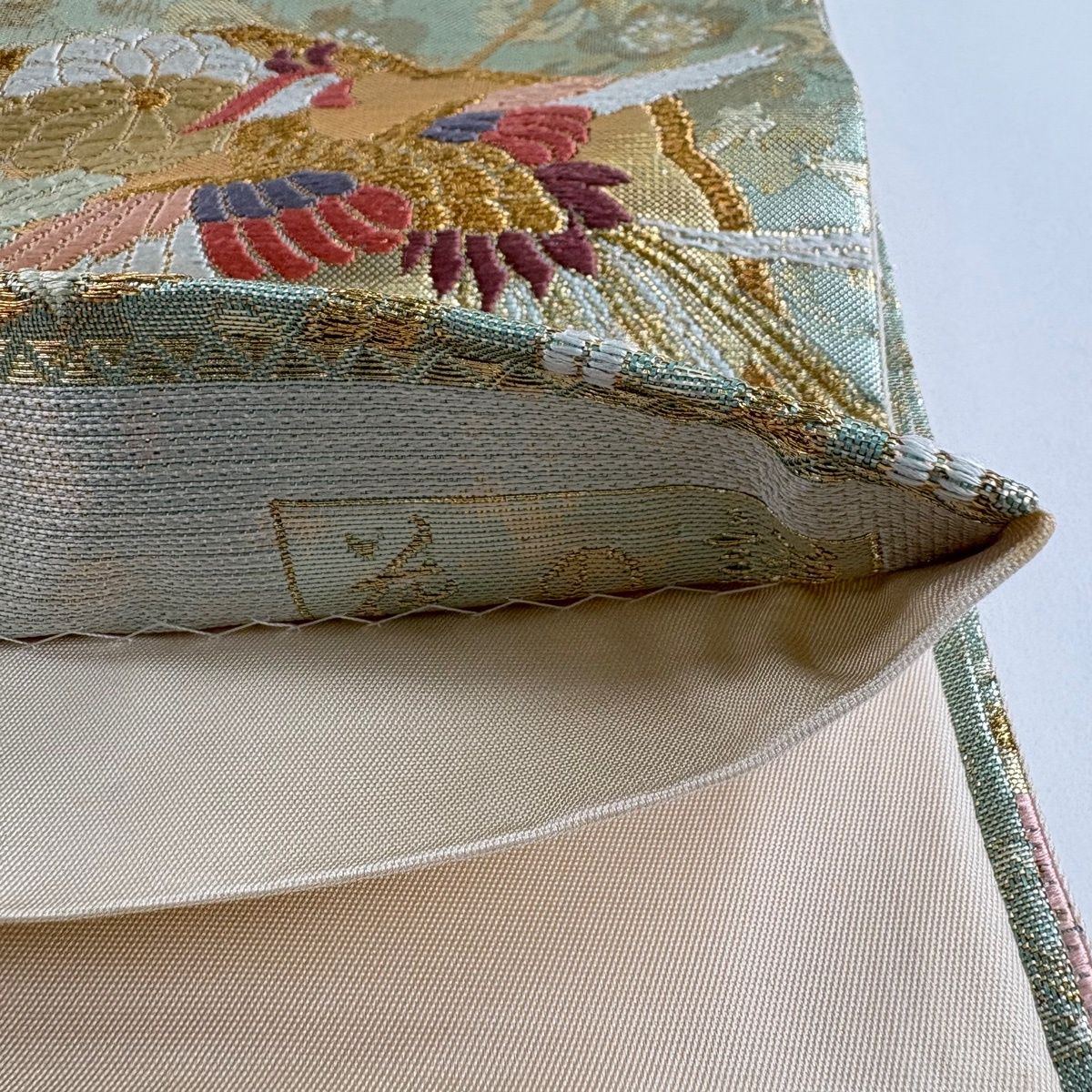 六通柄袋帯 花柄 鳳凰刺繍 ベージュ系 六通柄袋帯 花柄 鳳凰刺繍 ベージュ系