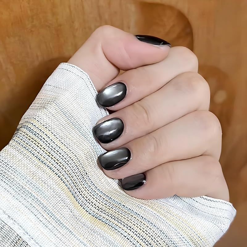 NEURAD]ネイルチップ ショート 黒 30枚入マグネットネイルチップ 夏