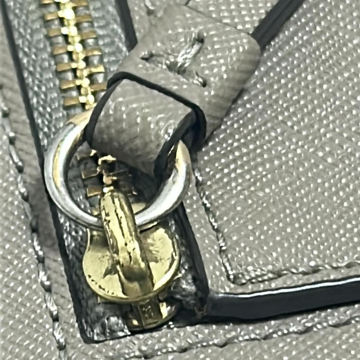 Tory Burch トリーバーチ グレー 長財布 Tory Burch グレー レザー 長財布 グレー（灰色）系 Tory Burch