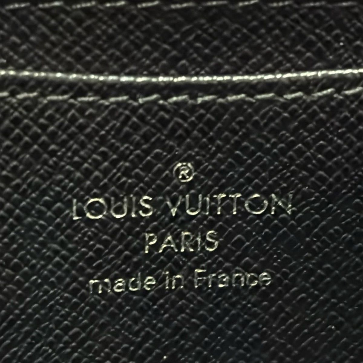 LOUIS VUITTON(ルイヴィトン) コインケース エピ ジッピーコインパース