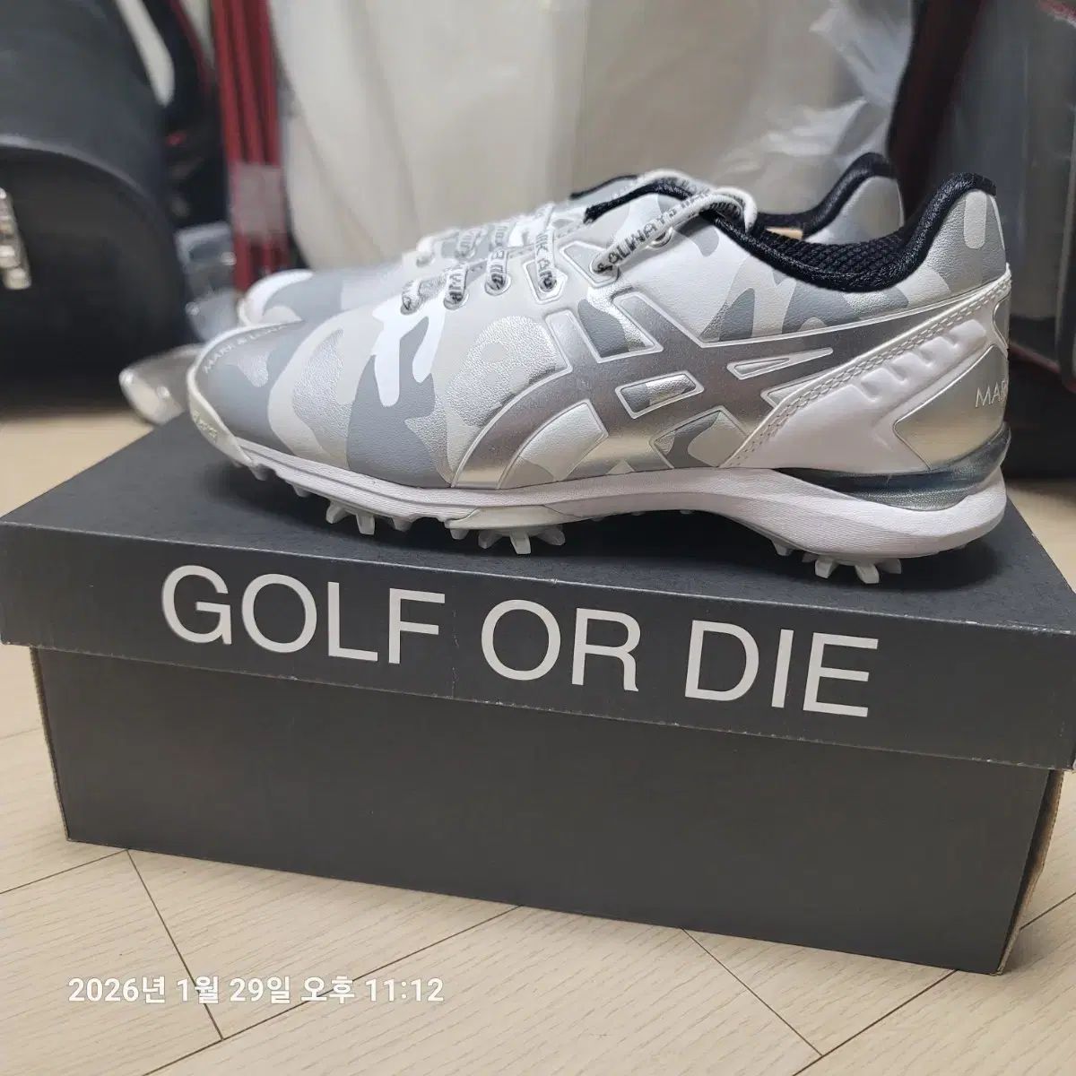 MARK & LONA マークアンドロナ asics アシックス コラボ ゴルフ