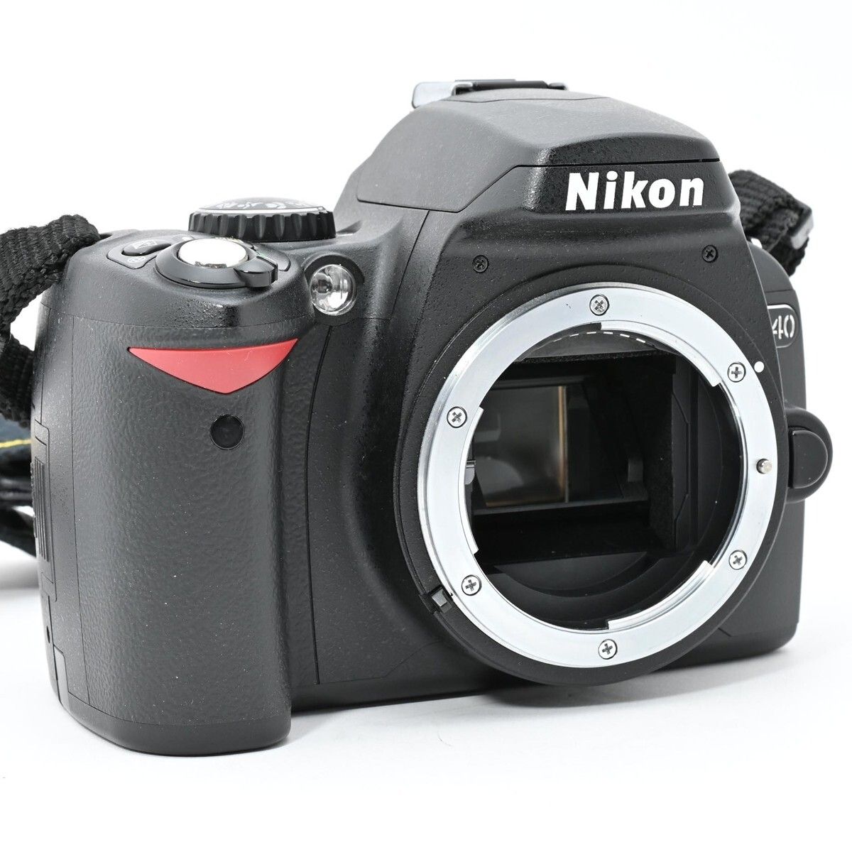 1154＜良品＞ Nikon デジタル一眼レフカメラ D40 ブラック ボディ D40B