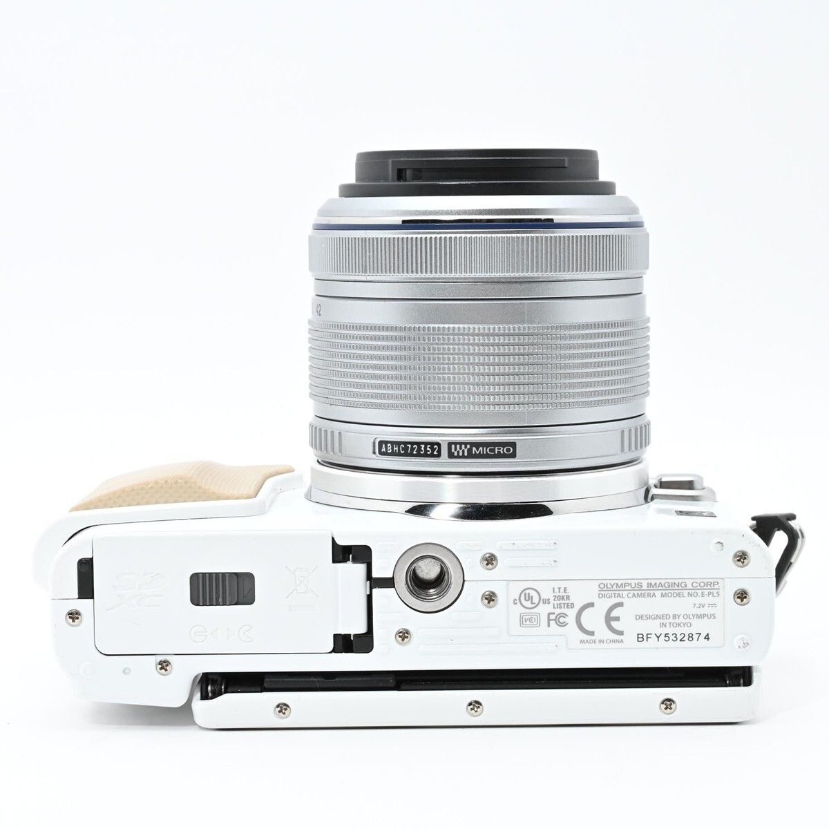 人気ホワイト】OLYMPUS PEN E-PL5 エモいミラーレス 可動液晶 Amazon