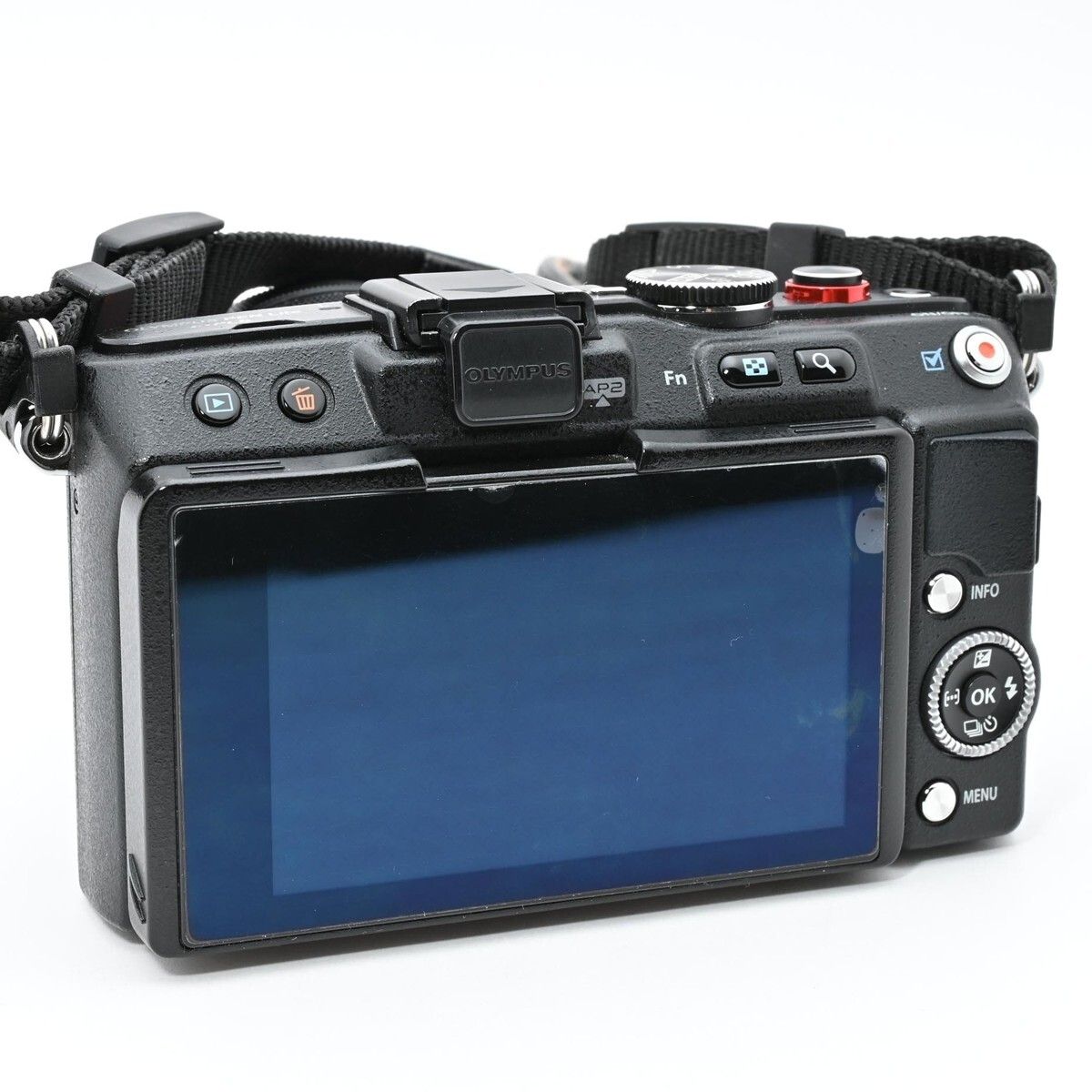 1158＜良品＞ OLYMPUS ミラーレス一眼 PEN Lite E PL6 レンズキット