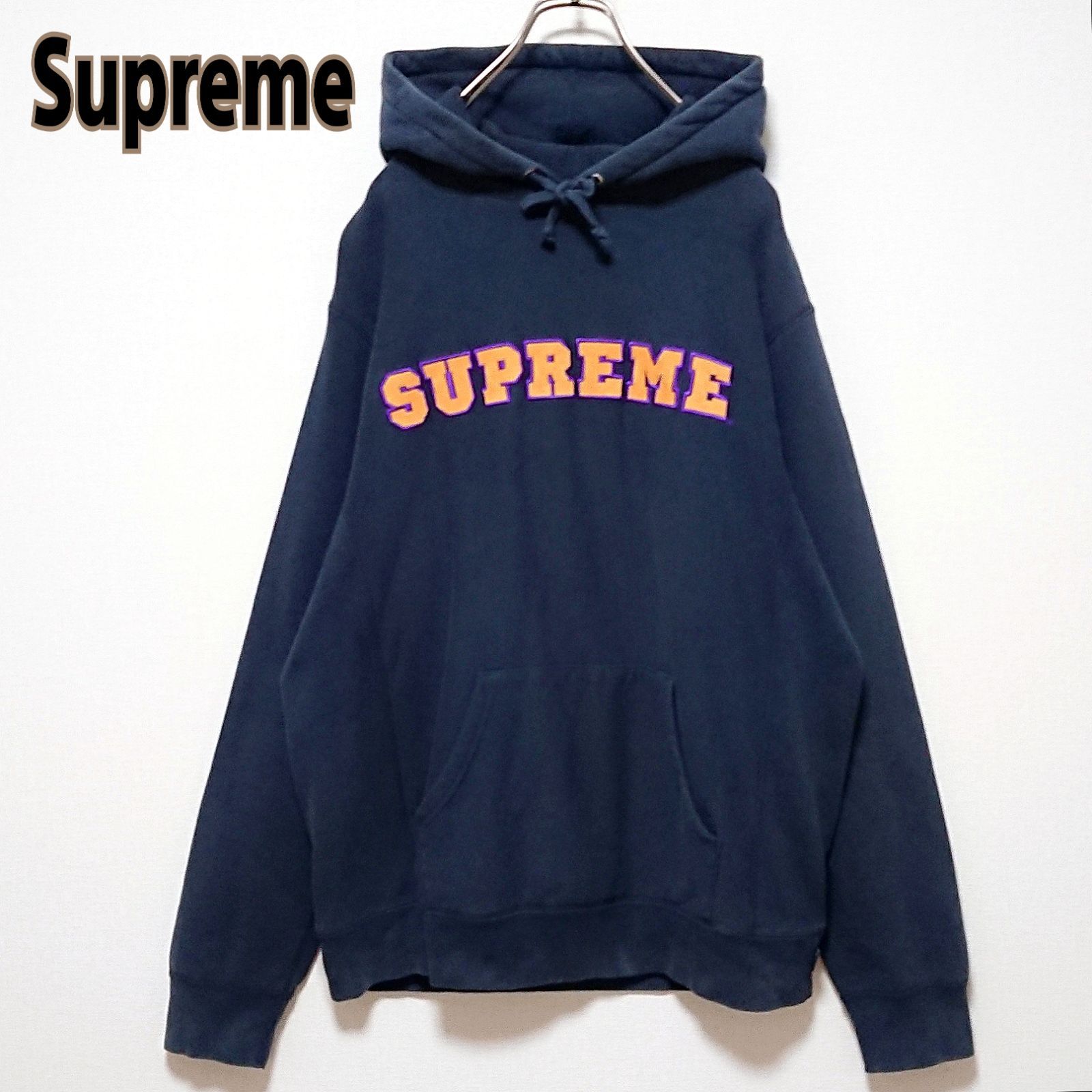 人気 即完売 シュプリーム 刺繍 ロゴ プルオーバー パーカー - メルカリ