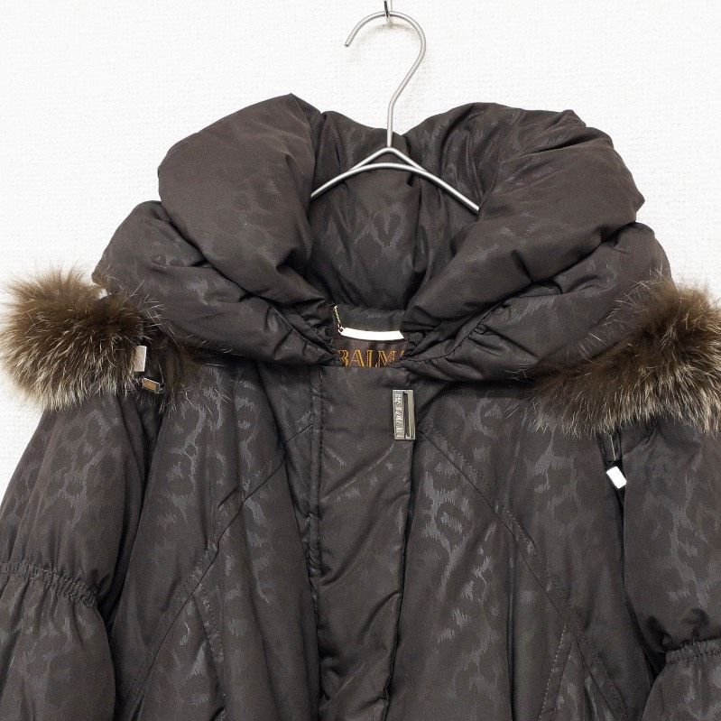 BALMAIN ×  ファーコートジャケット　ベルト付き BALMAIN バルマン ダウンコート ベルト フード ファー レオパード 総柄