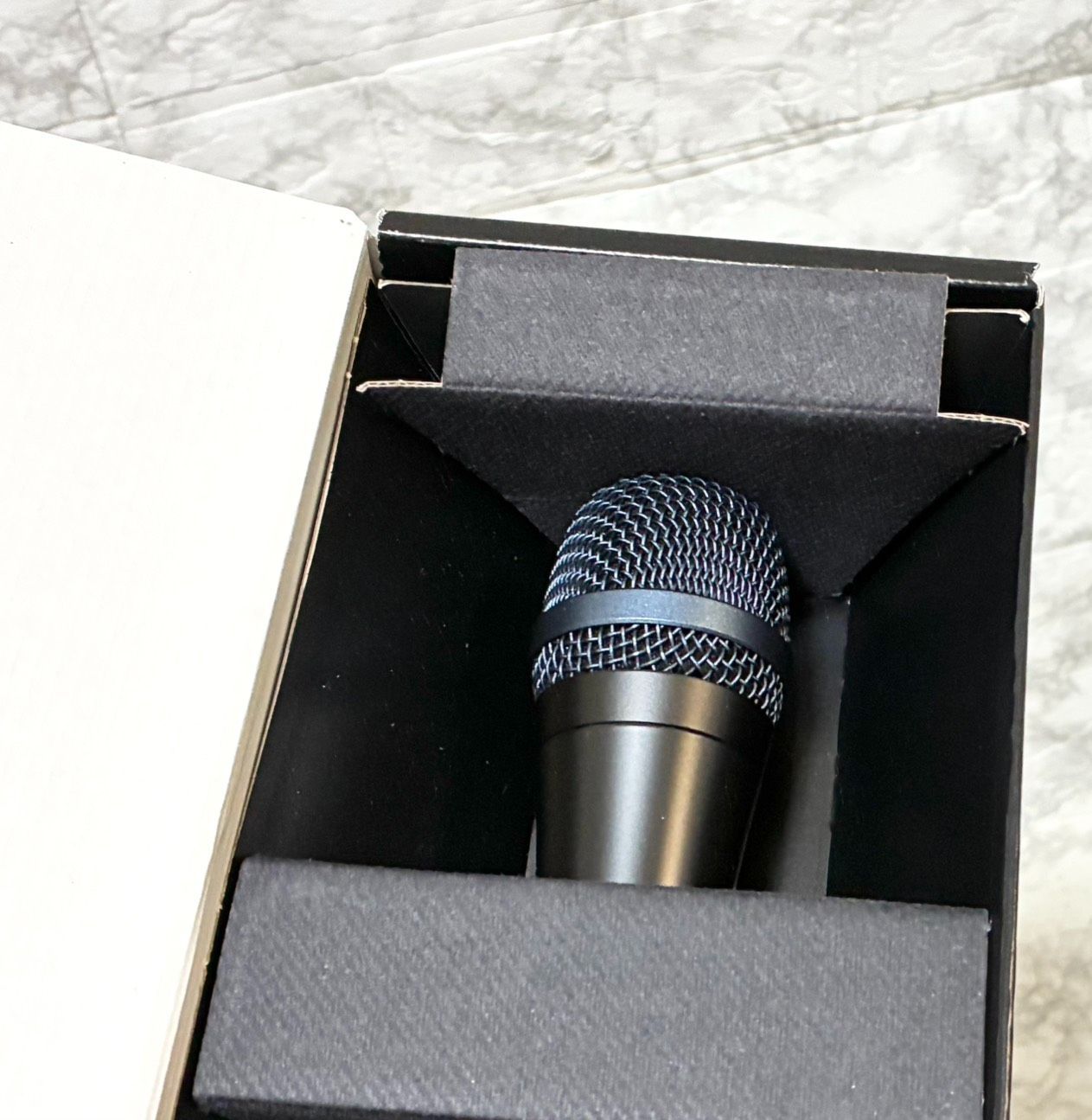 未使用品】SENNHEISER ゼンハイザー e935 ボーカル用ハンドヘルド型