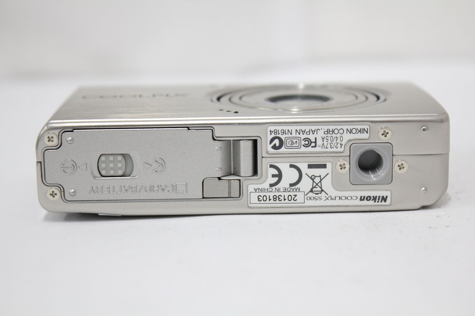 返品保証】 ニコン Nikon COOLPIX S500 3x 付属品多数 コンパクト