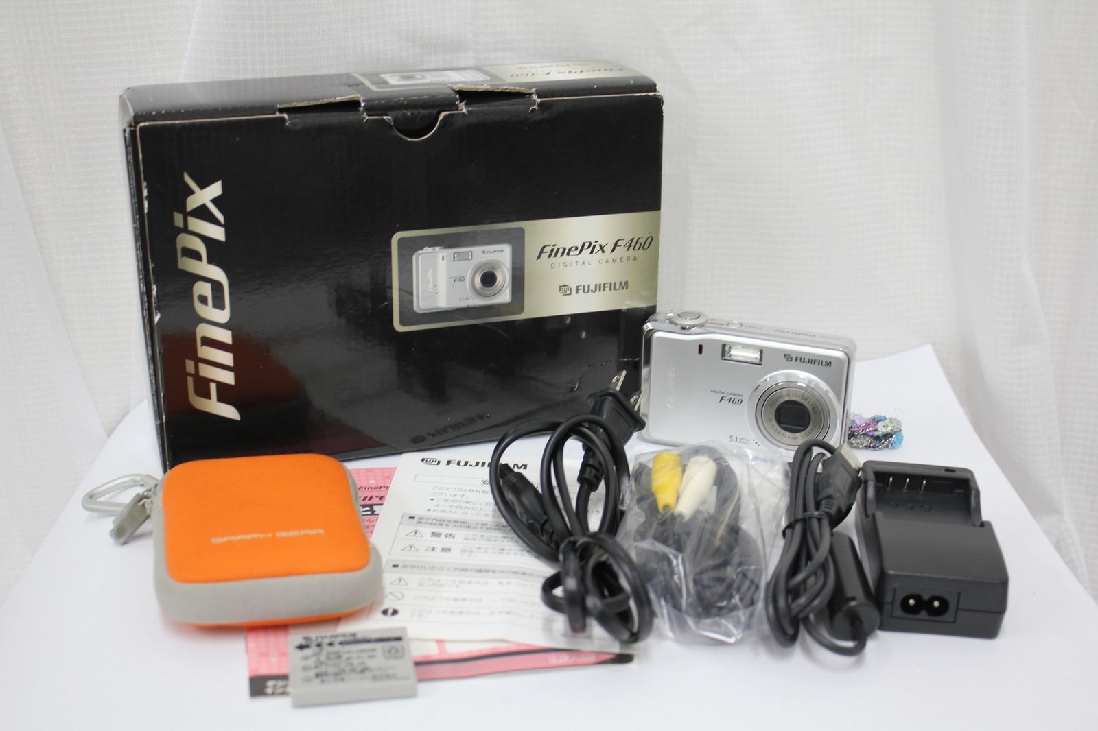 返品保証】 【元箱付き】フジフィルム Fujifilm FINEPIX F460 3x 付属
