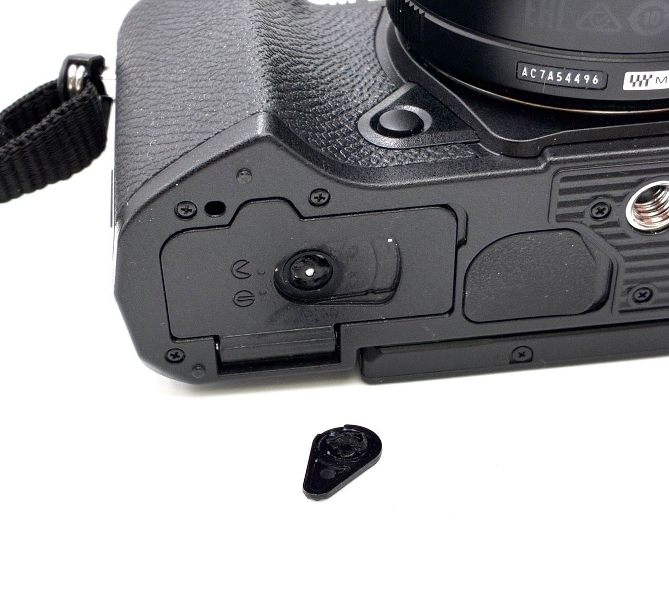 完動品 外観美品】ほぼ未使用 シャッター回数 1372回 OLYMPUS OM-D E