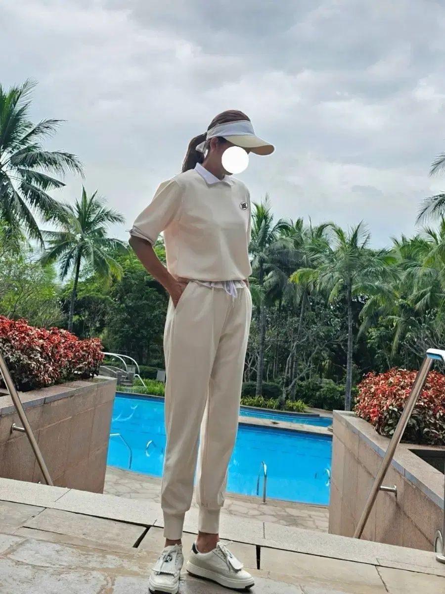 G FORE(ジーフォア) 春新商品 レディース ラブリー ツリー ジョガー