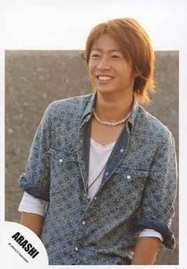 中古】生写真(ジャニーズ) 嵐/相葉雅紀/上半身・衣装青・笑顔・目線左