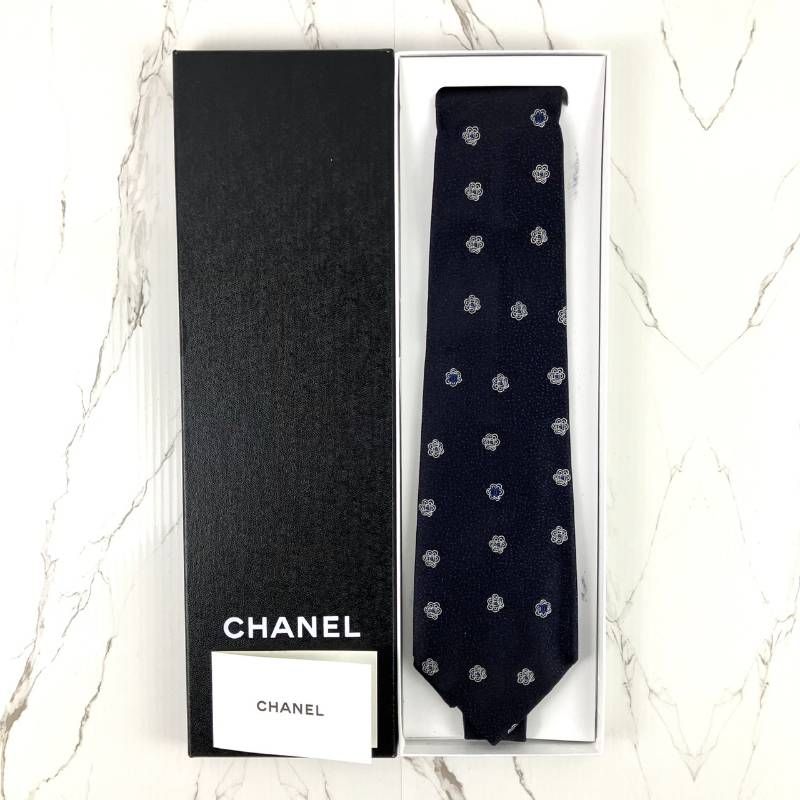 未使用品 CHANEL シャネル ネクタイ ココマーク ロゴ カメリア