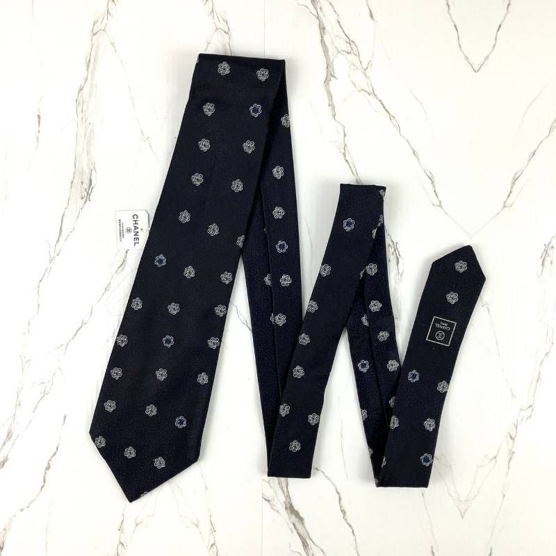 未使用品 CHANEL シャネル ネクタイ ココマーク ロゴ カメリア