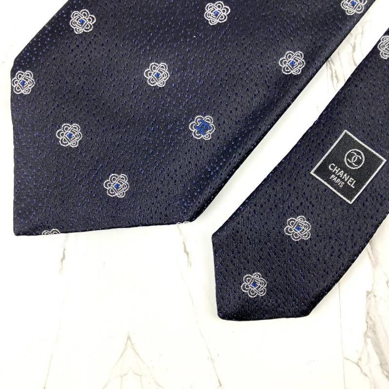 未使用品 CHANEL シャネル ネクタイ ココマーク ロゴ カメリア