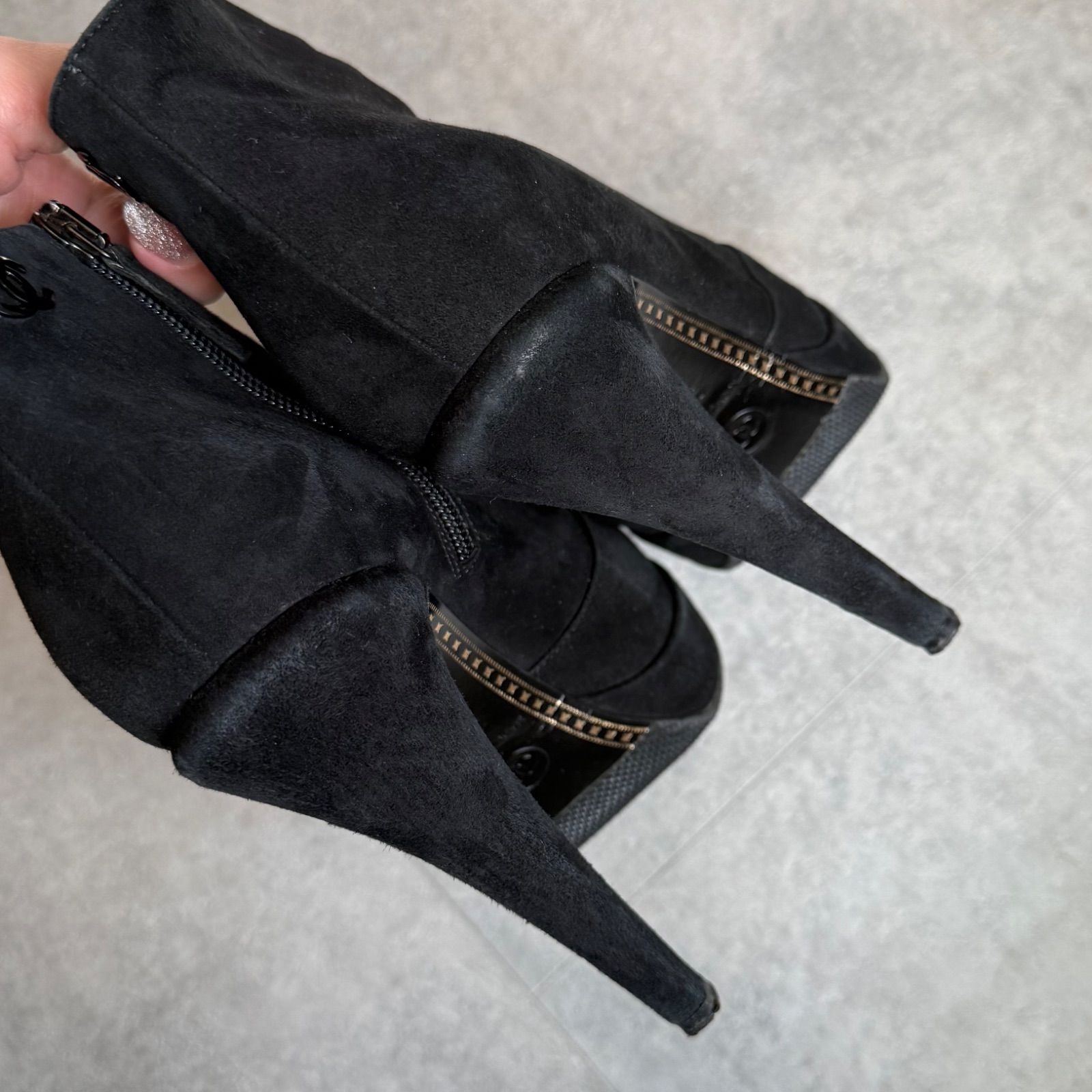 CHANEL シャネル ココマーク スエード パテントレザー ショートブーツ