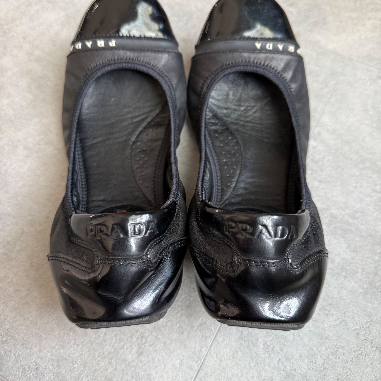 美品 PRADA プラダ ロゴ バレエシューズ フラットシューズ ラムレザー 