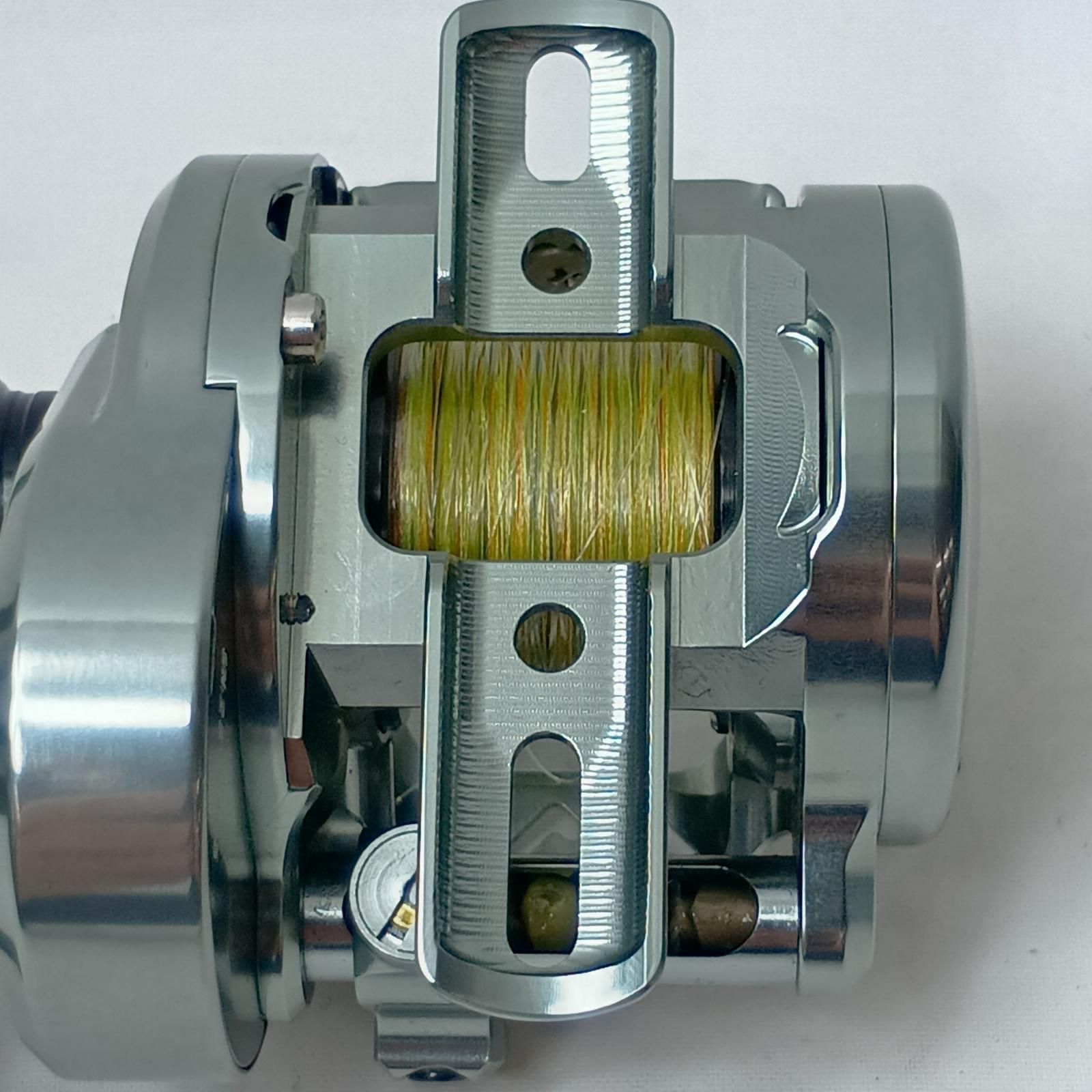 LOONGZE 釣り用品 リール ベイトリール 2514205 B51 MC-1 XG - メルカリ