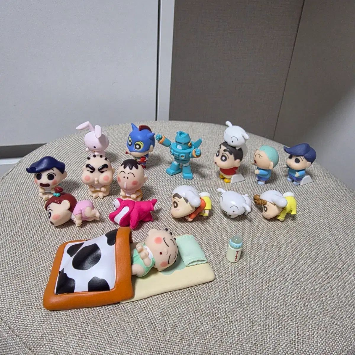 クレヨンしんちゃん フィギュアセット 5番 - メルカリ