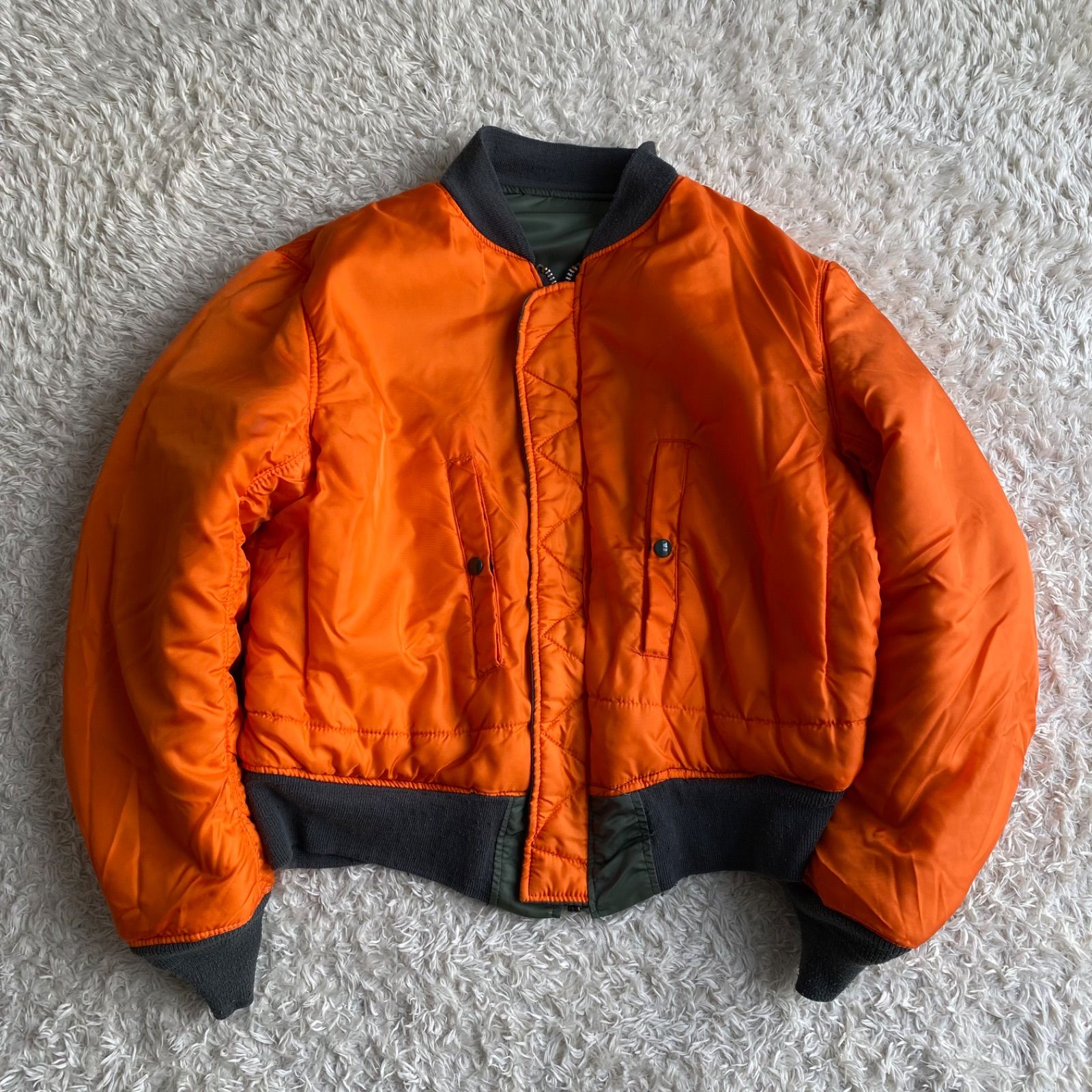 M 希少 バック刺繍 90s USA製 アルファ MA-1 フライトジャケット 90s USA製 ALPHA アルファ MA-1 フライトジャケット バック刺繍ロゴ