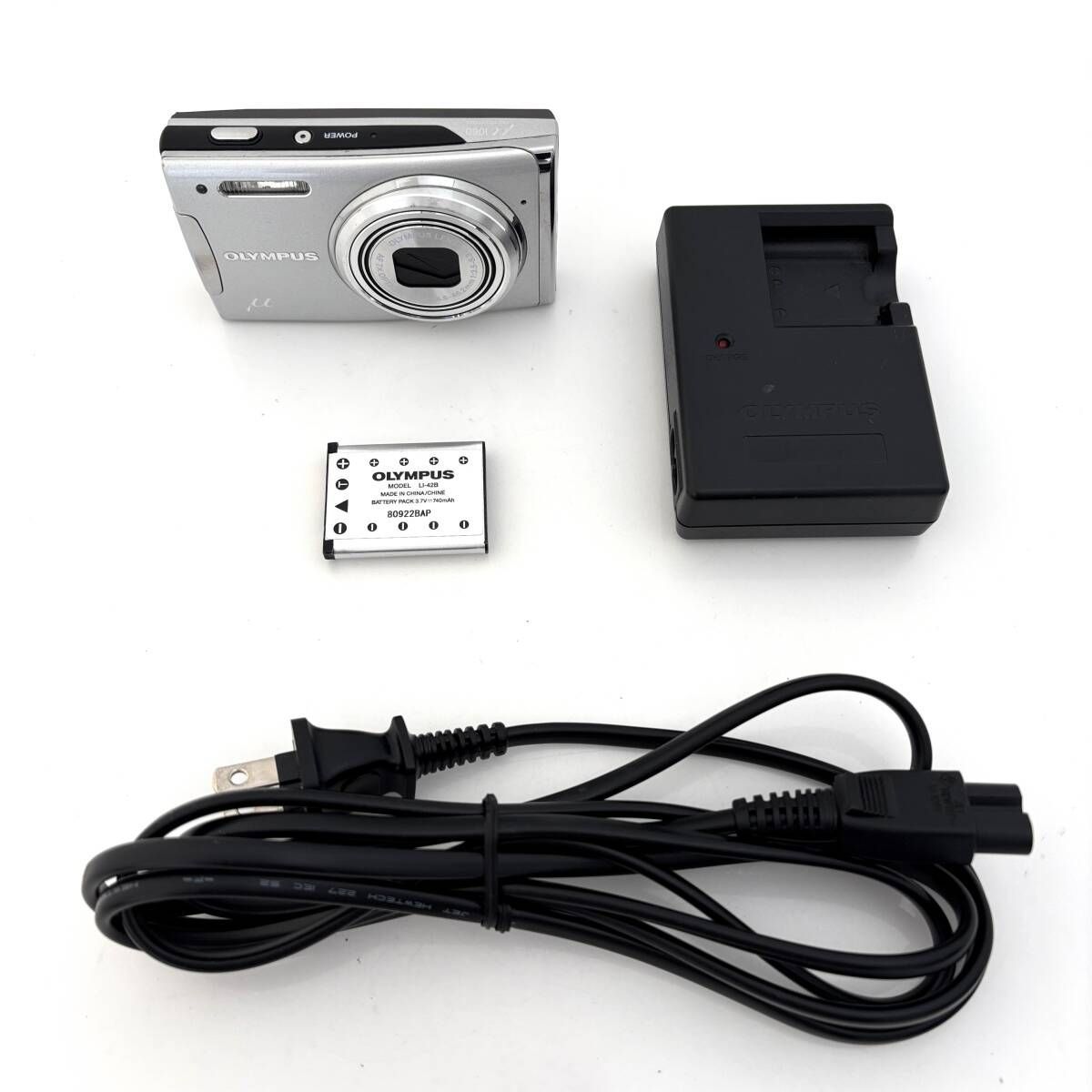 OLYMPUS μ 1060 デジタルカメラ　充電器&ケース付 オリンパス】OLYMPUS μ1060 コンパクトデジタルカメラ バッテリー